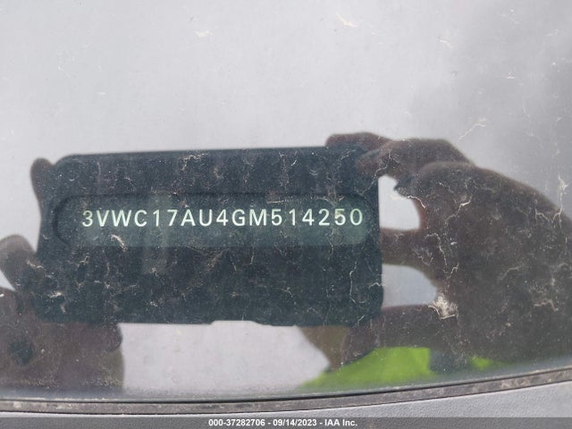 3VWC17AU4GM514250 Volkswagen Golf Sportwagen Tsi S