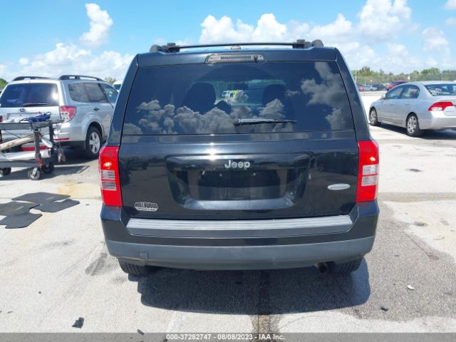 1C4NJPFBXED814659 Jeep Patriot Latitude