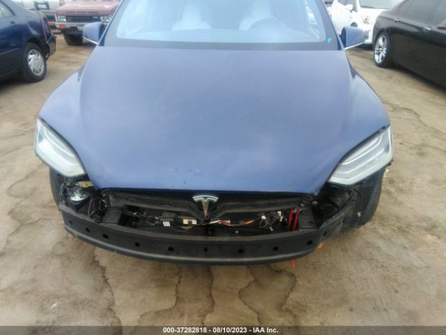 5YJXCBE22JF137200 Tesla Model X 75d/100d/p100d