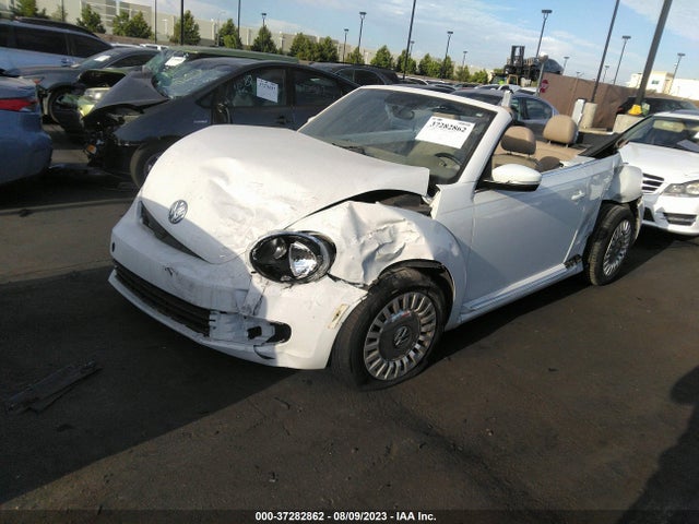 3VW507AT7EM816793 Volkswagen Beetle Convertible 1.8t