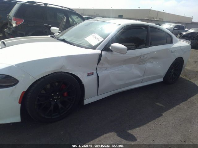 2C3CDXGJ4GH321784 Dodge Charger R/t Scat Pack