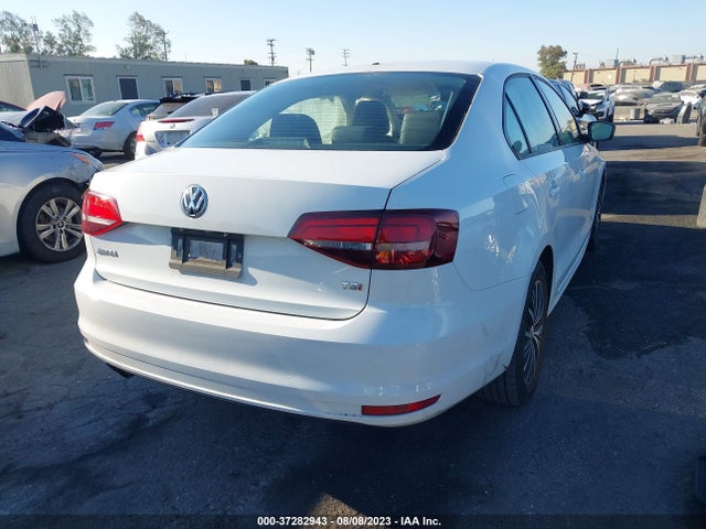 3VWDB7AJ1JM213420 Volkswagen Jetta 1.4t