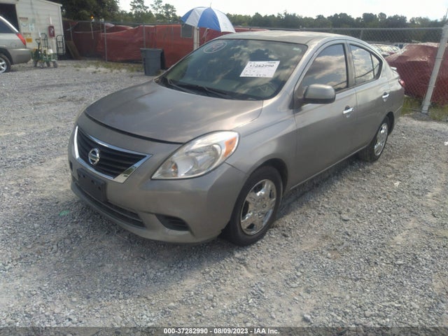 Nissan VERSA SV 2014 3N1CN7AP7EL810497 Image 2