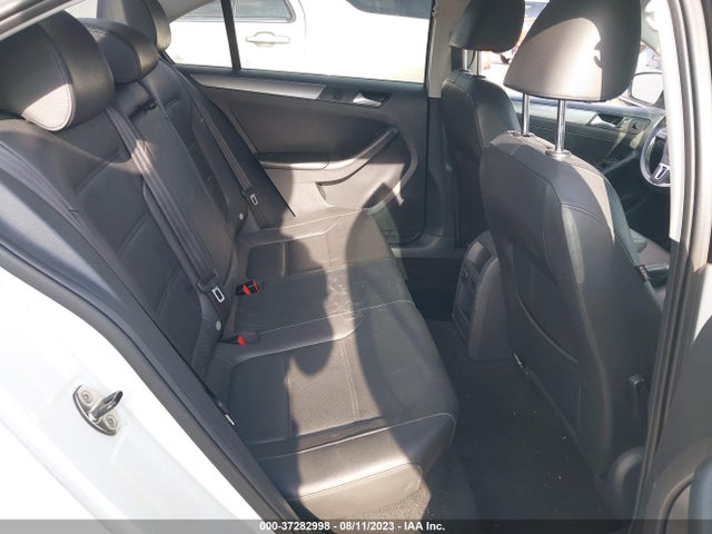 3VWLL7AJ1EM419349 Volkswagen Jetta Sedan Tdi W/premium
