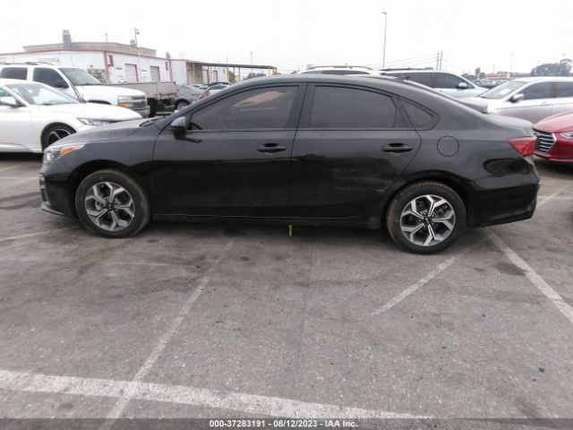 3KPF24AD3LE208804 KIA Forte Lxs
