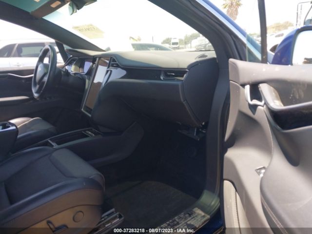 5YJXCDE21JF140066 Tesla Model X 75d/100d/p100d