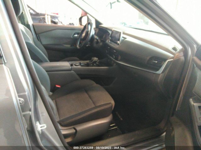 5N1AT3BB3MC766185 Nissan ROGUE SV