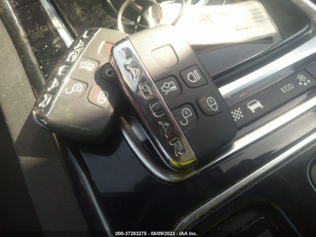 SAJAR4FX5JCP33829 Jaguar Xe 25t