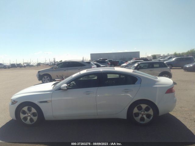 SAJAR4FX5JCP33829 Jaguar Xe 25t