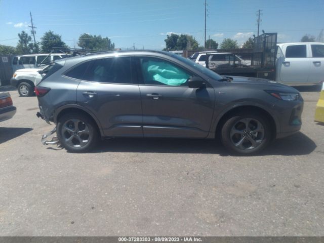 1FMCU9MN0PUA57292 Ford Escape St-line