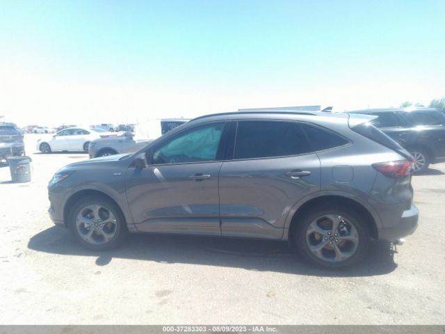1FMCU9MN0PUA57292 Ford Escape St-line