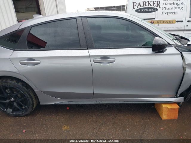 19XFL2H88NE016047 Honda Civic Hatchback Sport