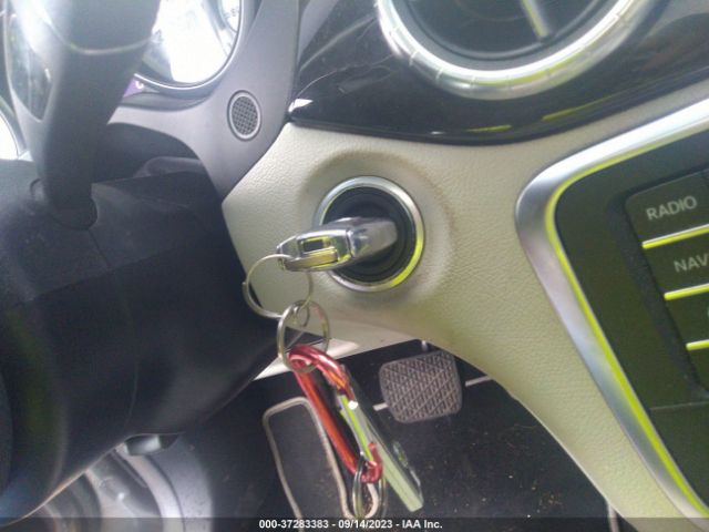 2016 MERCEDES-BENZ CLA 250 WDDSJ4GB9GN375442 Photo 10