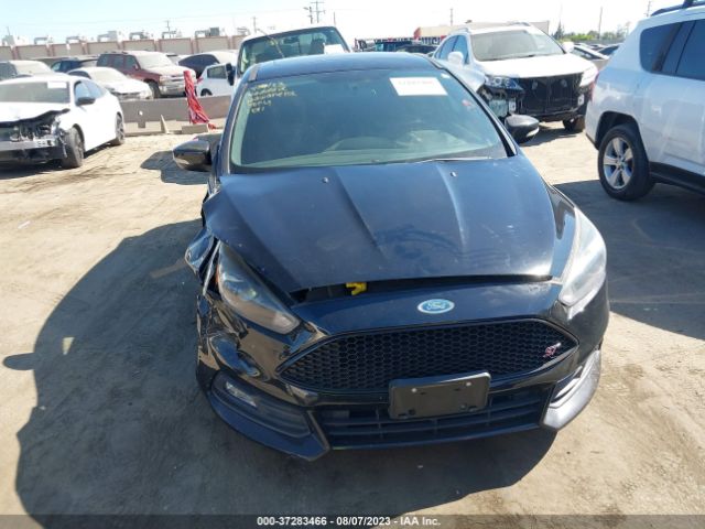 1FADP3L90JL332034 Ford FOCUS ST