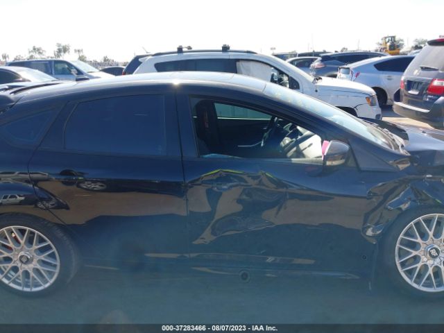 1FADP3L90JL332034 Ford FOCUS ST