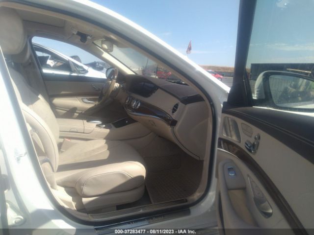 WDDUG8CBXFA114346 Mercedes-Benz S-class S 550