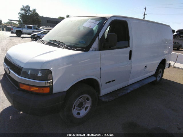 Chevrolet EXPRESS CARGO VAN 2022 1GCWGAF76N1195412 Image 2