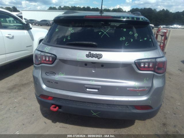 3C4NJDDB2KT811178 Jeep Compass Trailhawk
