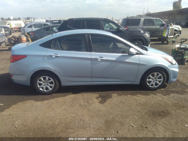 Hyundai ACCENT GLS 2014 KMHCT4AEXEU610960 Image 5