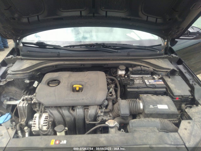 2019 HYUNDAI ELANTRA SE VIN: 5NPD74LF7KH454403