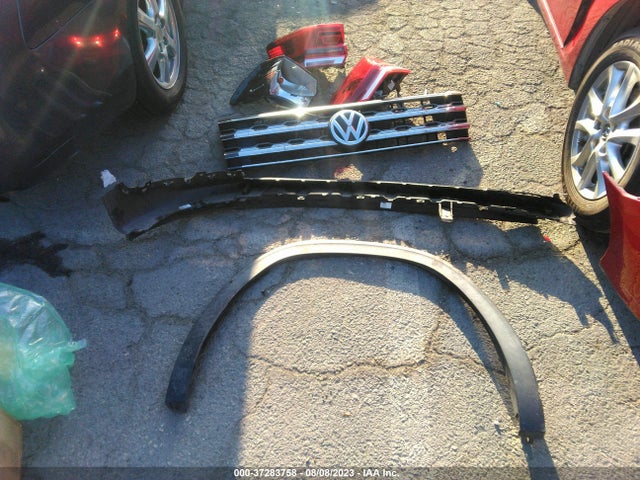 1V2CR2CA7JC569137 Volkswagen Atlas 3.6l V6 Se
