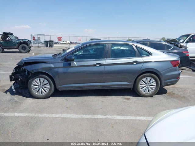 3VWN57BU6KM174992 Volkswagen JETTA S