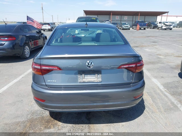 3VWN57BU6KM174992 Volkswagen JETTA S