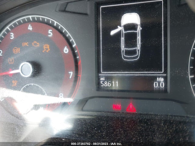 3VWN57BU6KM174992 Volkswagen JETTA S