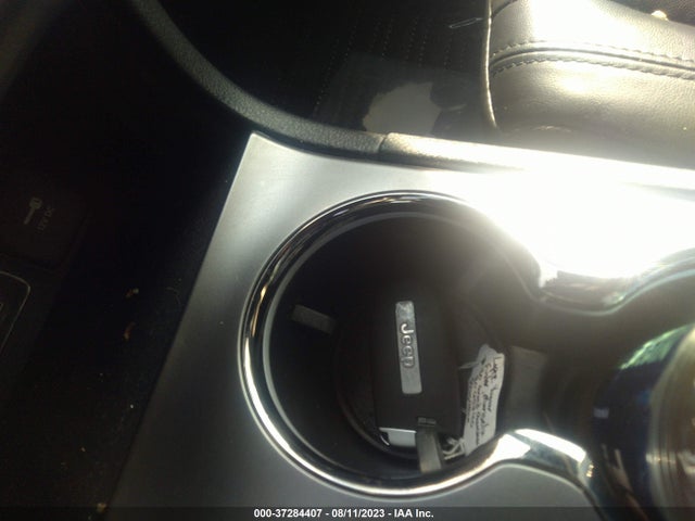 1C4RJFBG8LC417600 Jeep Grand Cherokee Limited X