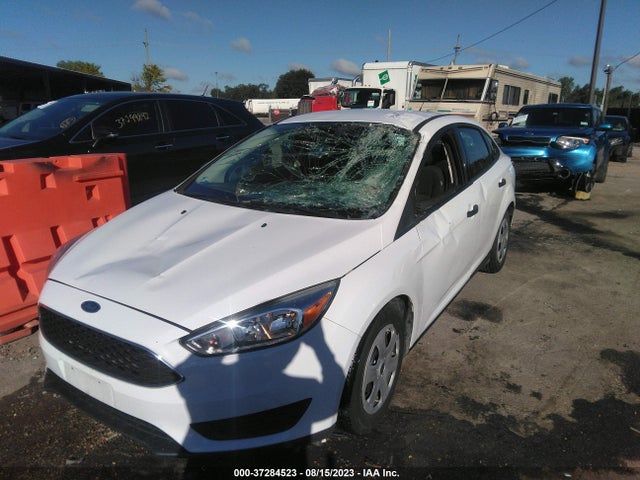 Ford FOCUS S 2017 1FADP3E20HL205293 Image 6