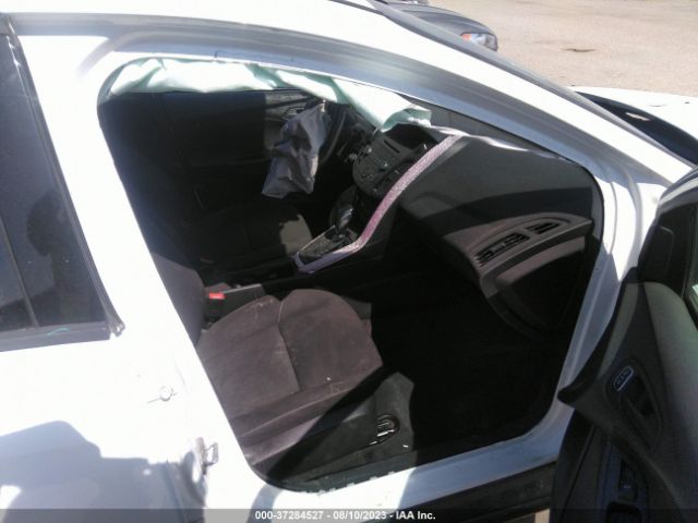 1FADP3E22FL281305 Ford FOCUS S