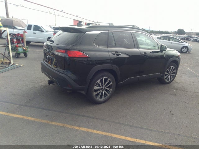 Toyota Corolla Cross Xle 2022 7MUEAABGXNV040793 Image 4