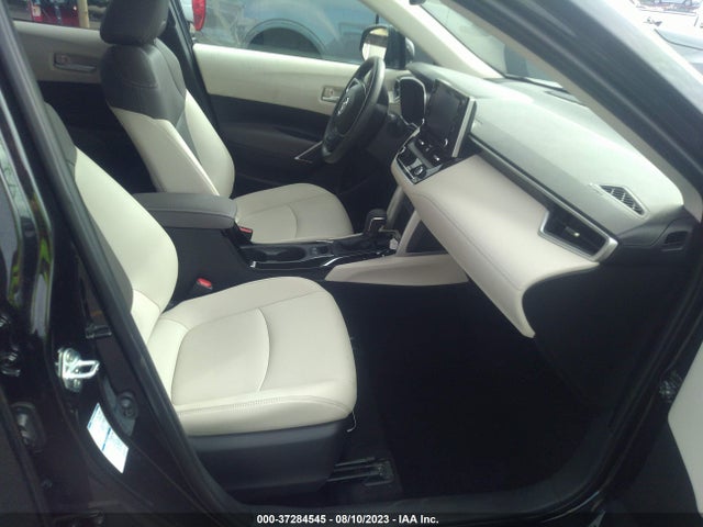 Toyota Corolla Cross Xle 2022 7MUEAABGXNV040793 Image 5