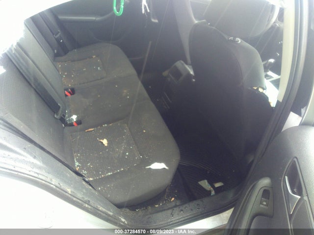 3VWD67AJ6GM265137 Volkswagen Jetta Sedan 1.4t Se