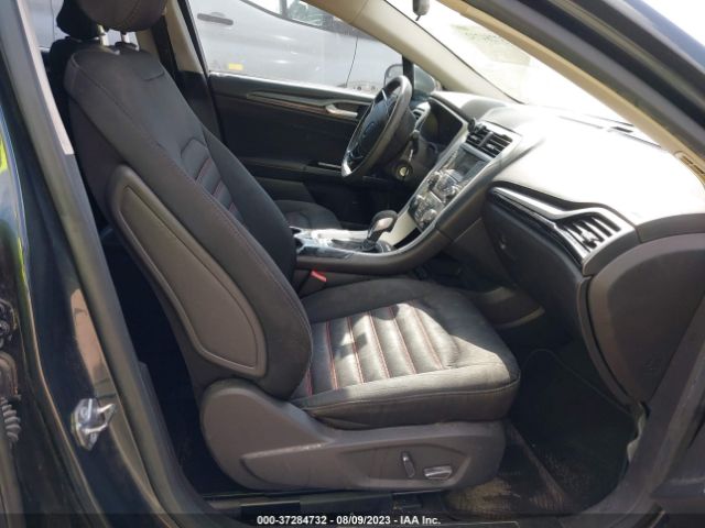 3FA6P0H77FR237512 Ford FUSION SE