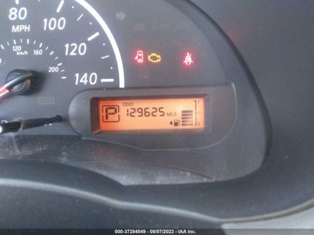 3N1CN7AP3FL821093 Nissan Versa S Plus