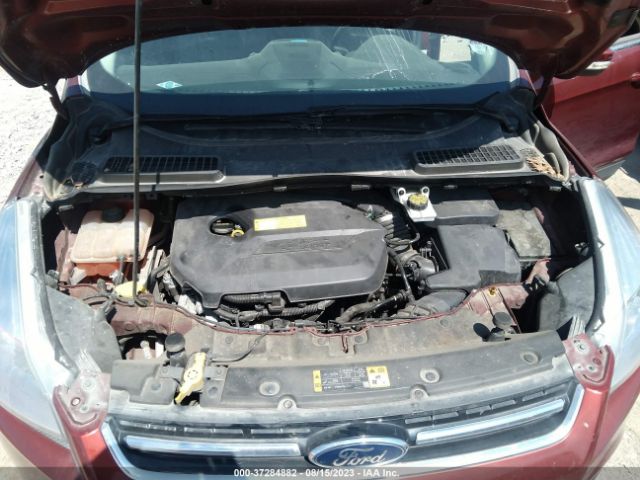1FMCU0JX3FUB04752 Ford Escape Titanium