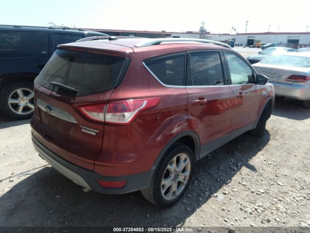 1FMCU0JX3FUB04752 Ford Escape Titanium