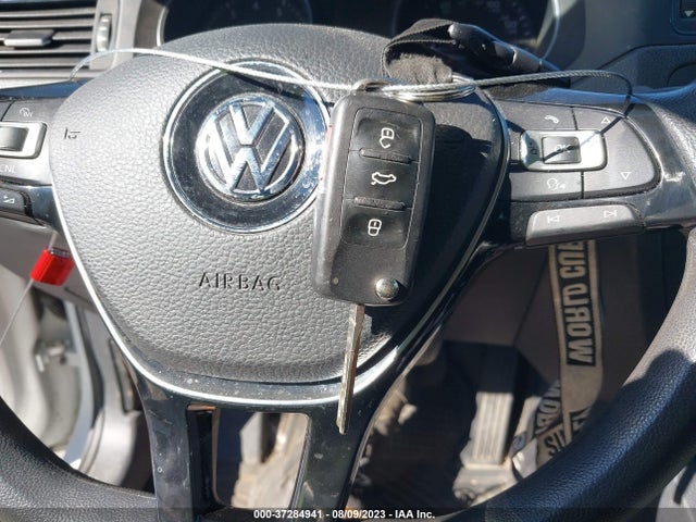 3VW1K7AJ7FM337556 Volkswagen Jetta Sedan 2.0l S