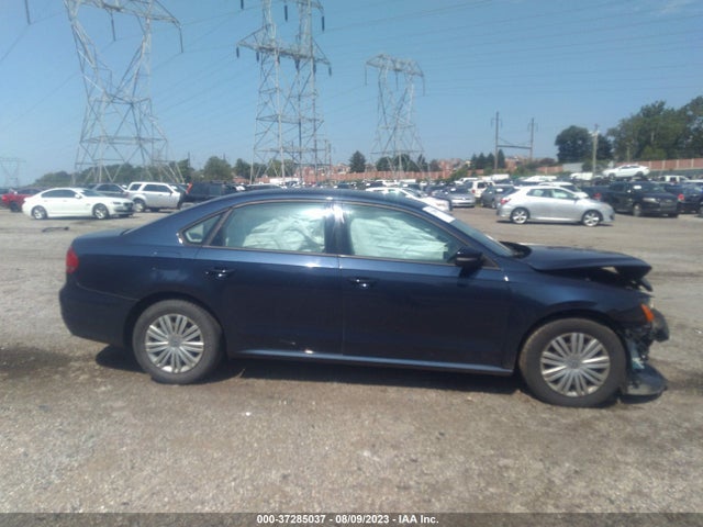 1VWAP7A32EC023364 Volkswagen Passat S W/nav