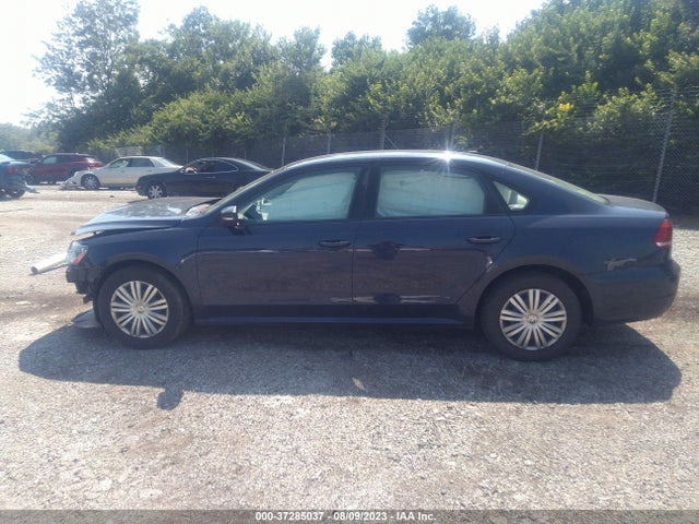 1VWAP7A32EC023364 Volkswagen Passat S W/nav