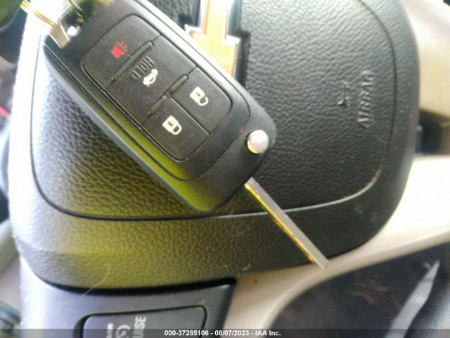 Chevrolet SONIC LT 2014 1G1JC5SHXE4159080 Image 3