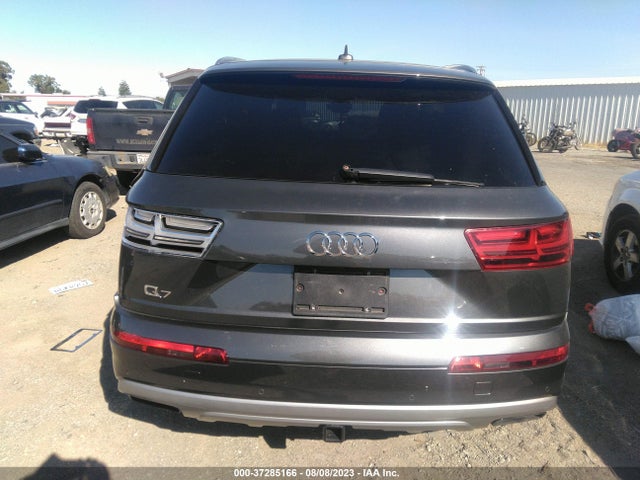 WA1LAAF77KD001706 Audi Q7 Premium Plus