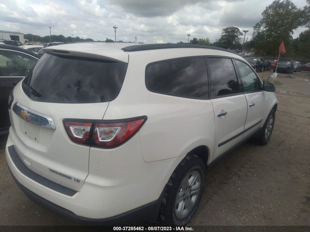 Chevrolet Traverse Ls 2015 1GNKRFKD5FJ183973 Image 4