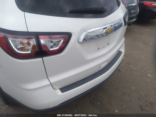 Chevrolet Traverse Ls 2015 1GNKRFKD5FJ183973 Image 6