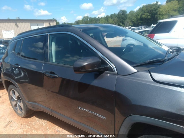2018 JEEP COMPASS LATITUDE VIN: 3C4NJDBB5JT179911