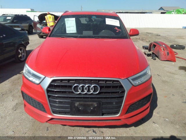 WA1HCCFS5JR030445 Audi Q3 Premium Plus