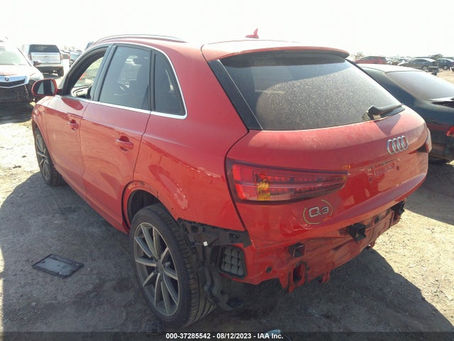 WA1HCCFS5JR030445 Audi Q3 Premium Plus