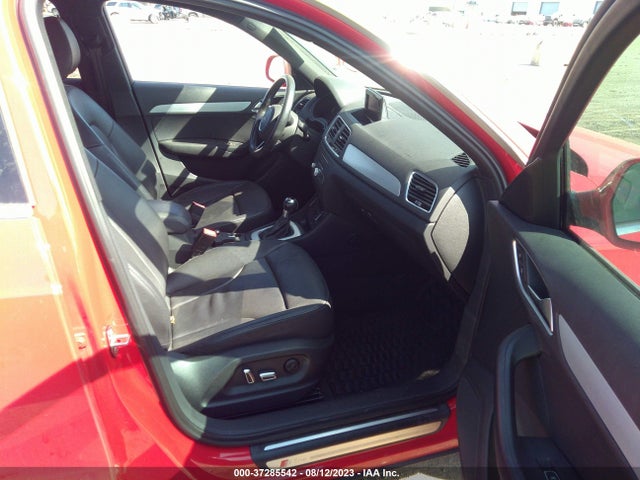 WA1HCCFS5JR030445 Audi Q3 Premium Plus
