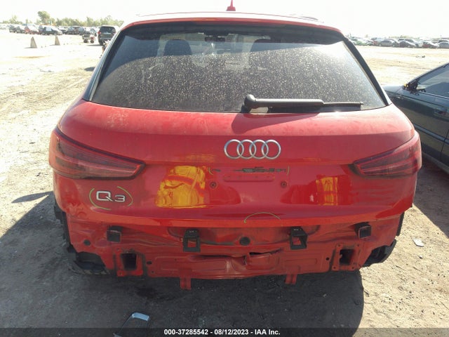 WA1HCCFS5JR030445 Audi Q3 Premium Plus